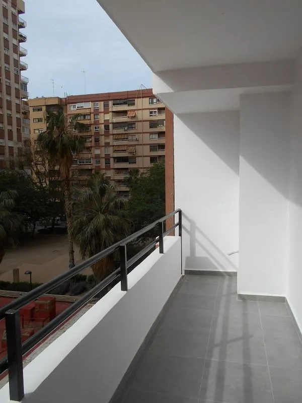 Balcone - Furnished Flat with Terrace in Blasco Ibáñez
