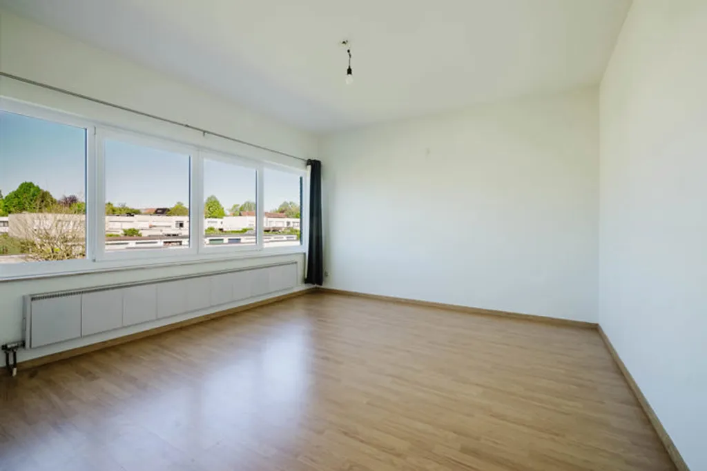 other_room