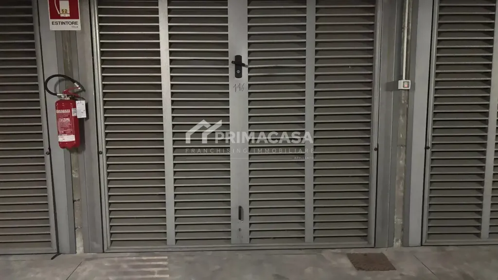 Buanderie - Furnished Flat with Balcony in Santa Giulia, Milan
