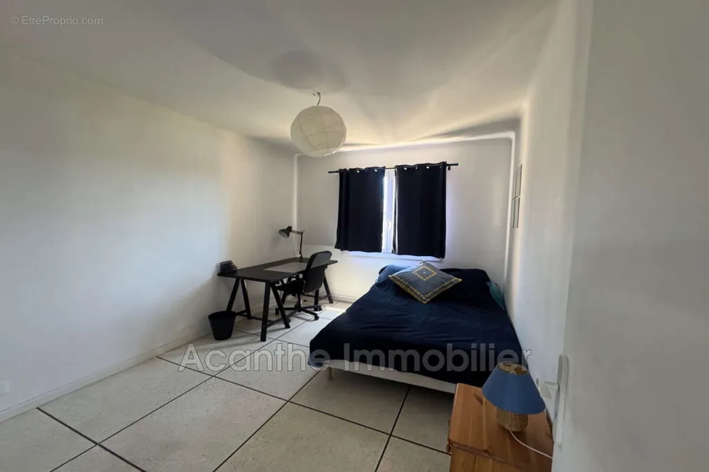 Magamistoad - 3-Bedroom Apartment with Balcony in Montpellier