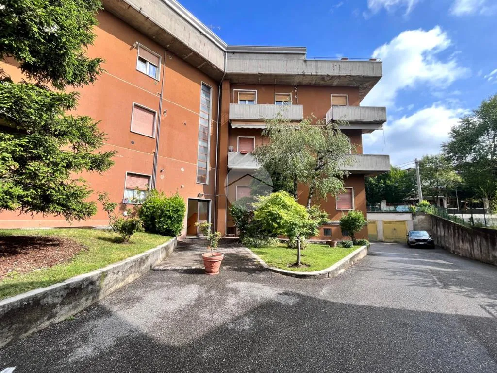 Extérieur - Spacious 2-Bedroom Flat with Balcony in Erbusco
