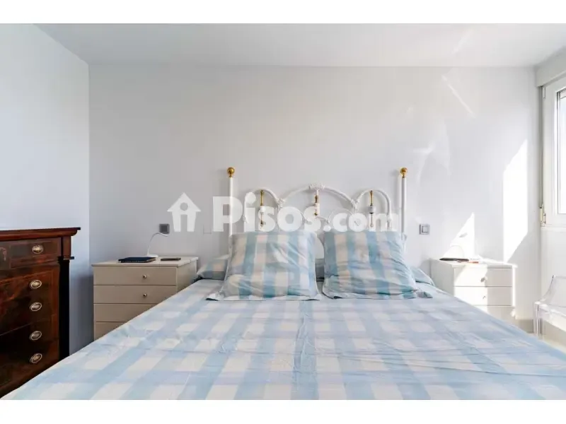 Chambres - Modern Apartment with Balcony in Almería