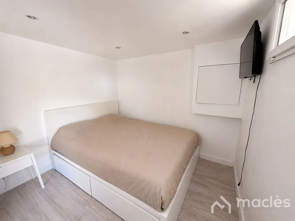 Chambres - Maison avec Sous-sol Aménagé à Domont
