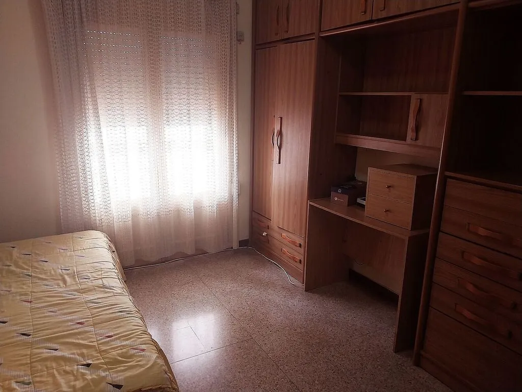 Chambres - Apartment with Balcony and Terrace in Parc Bosc