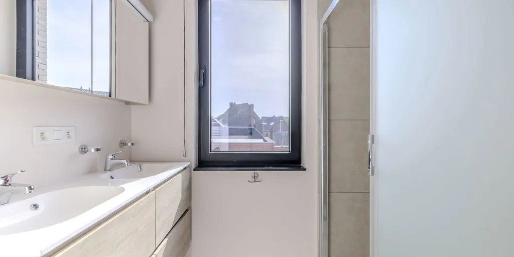 Vannitoad - Energy-Efficient Apartment with Terraces in Kessel