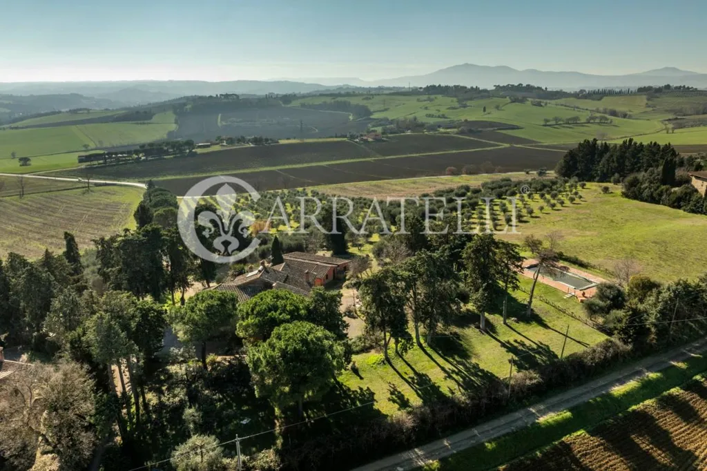 Õhuvaade - Rustic Casale with Pool in Castiglione del Lago