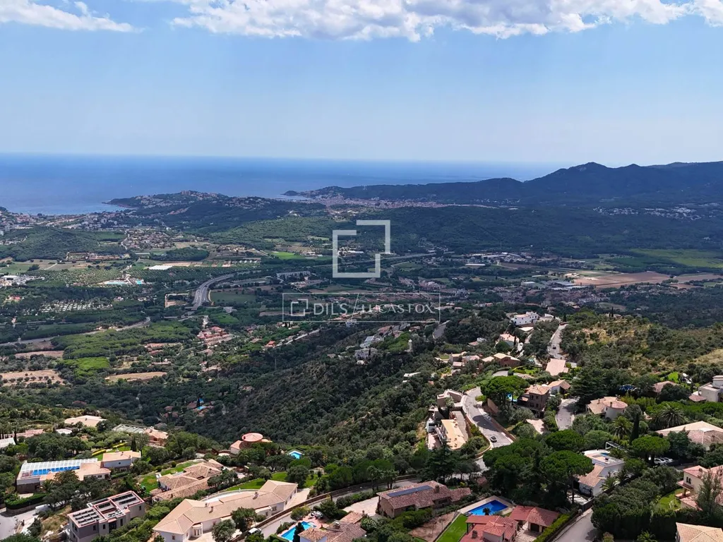 Building Plot with Sea Views in Platja d'Aro