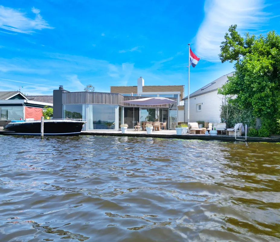 Esterno - Waterfront Villa with Steiger in Oud Ade