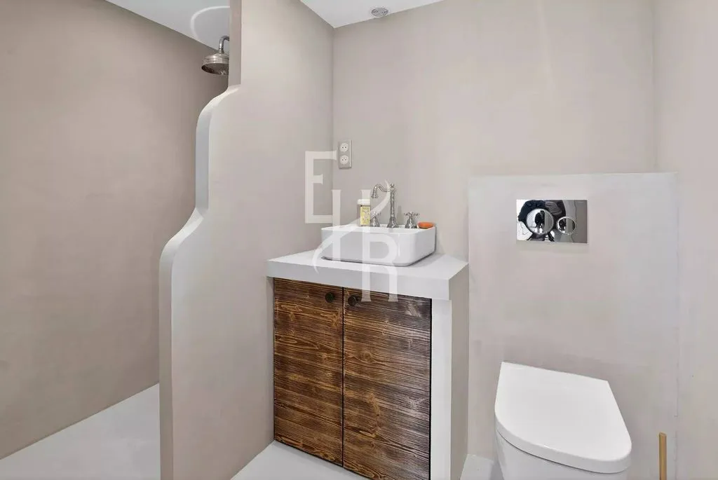 Salles de bain - Appartement Luxueux avec Vue Mer à Mougins