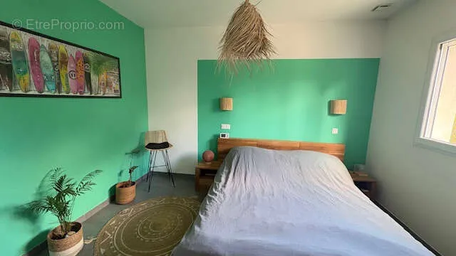 Chambres - Maison 6 pièces à Dions