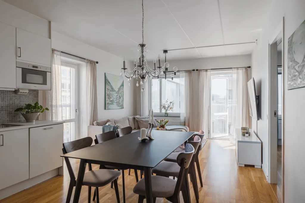 Dining Room - Modern Flat with Balcony in Uppsala
