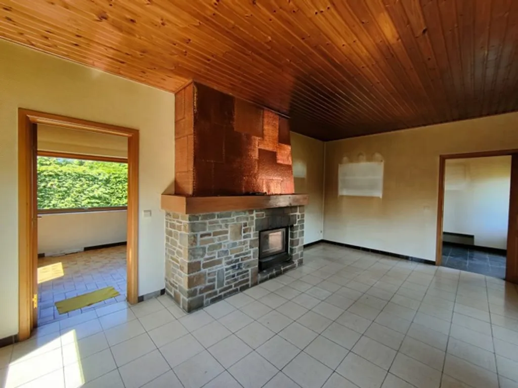 Elutuba - Villa with Garage in Dinant