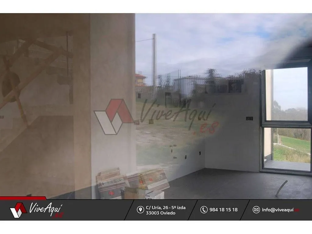 Pièces - Under-Construction Chalet with Sea Views near Cudillero