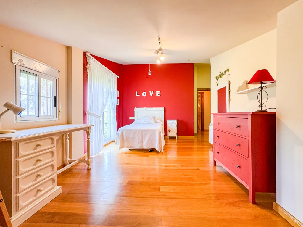 Magamistoad - Rustic Chalet with Olive Grove in Segorbe