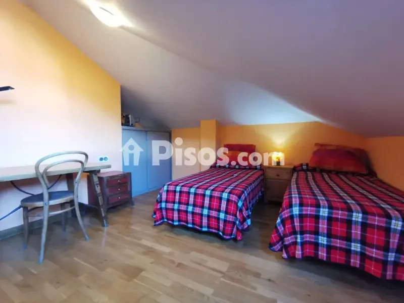 Chambres - Duplex with East View in Zona Alta, Ponferrada