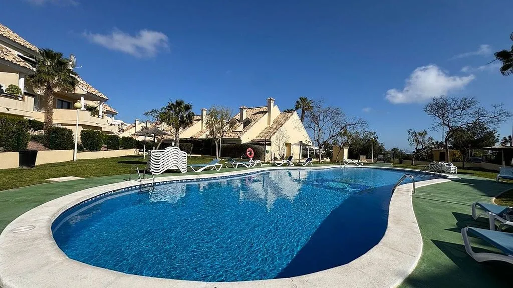 Piscine - Apartment with Pool in Campos de Golf, Los Dolses