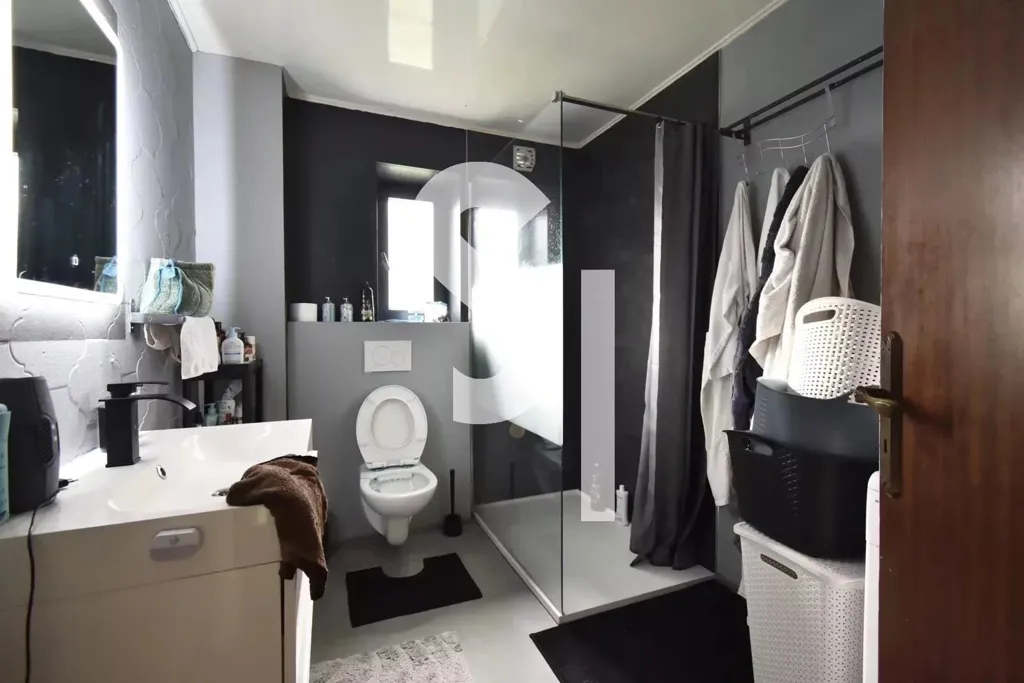 Vannitoad - Apartment with Private Garden in Messancy