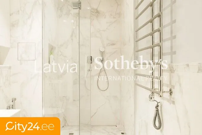 Bagni - Fully Furnished Flat with Balcony in Riga Centre