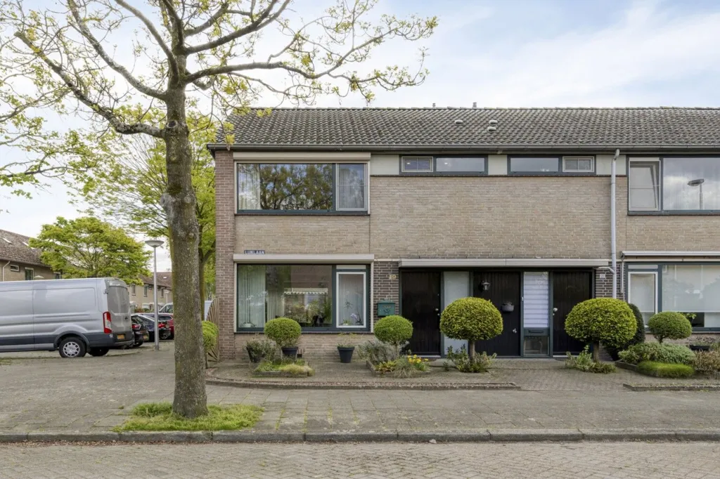 Extérieur - Modernised Corner House with Garden in Tempel