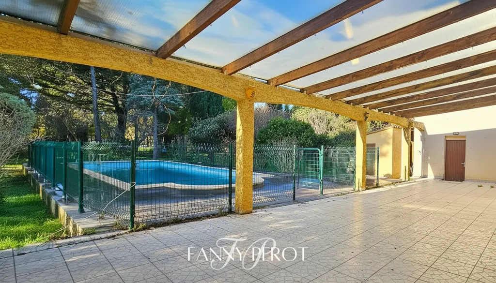 Terrasse - Maison Méditerranéenne avec Piscine à Argelès-sur-Mer