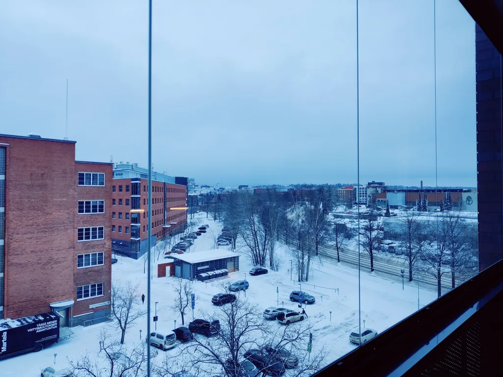Balcon - Modern Studio with Balcony in Hatanpää, Tampere