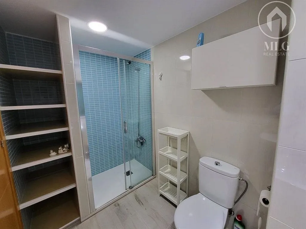 Vannitoad - Furnished Flat with East View in Perchel Sur