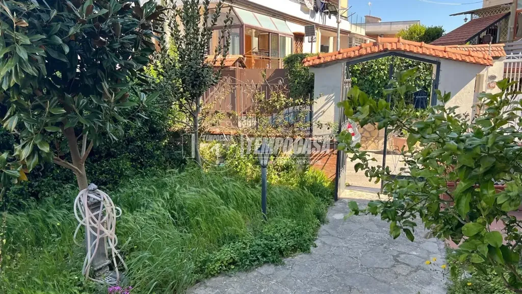 Aed - Attic with Panoramic Terrace in Naples