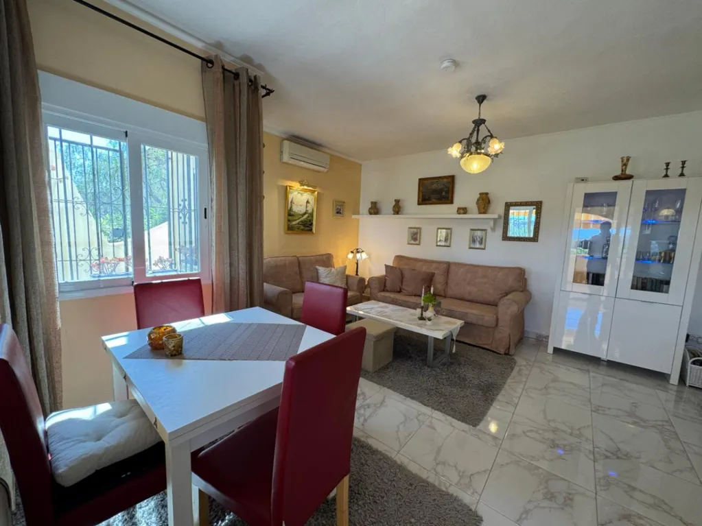 Salle à manger - Apartment with Sea Views and Pool in Teulada