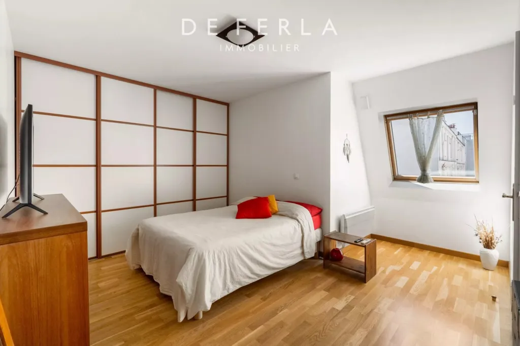 Bedrooms - Duplex with Terrace in 75014 Paris