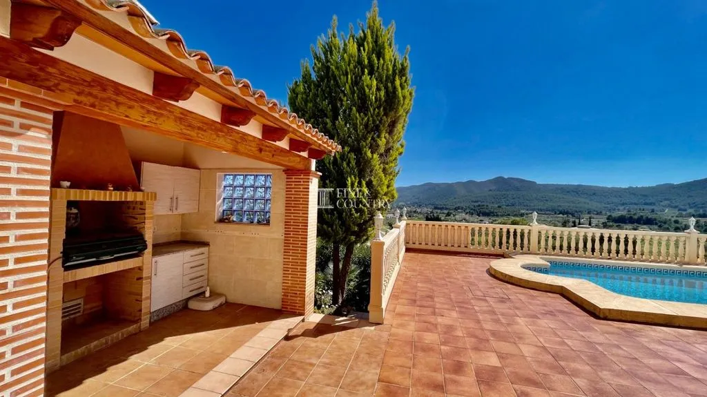 Piscine - Luxury Villa with Mountain Views in Jalón
