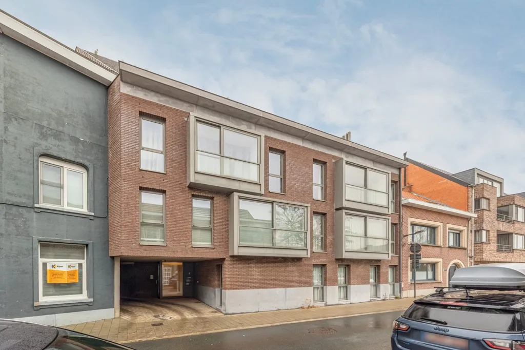 Extérieur - Appartement Moderne avec 3 Chambres à Wommelgem