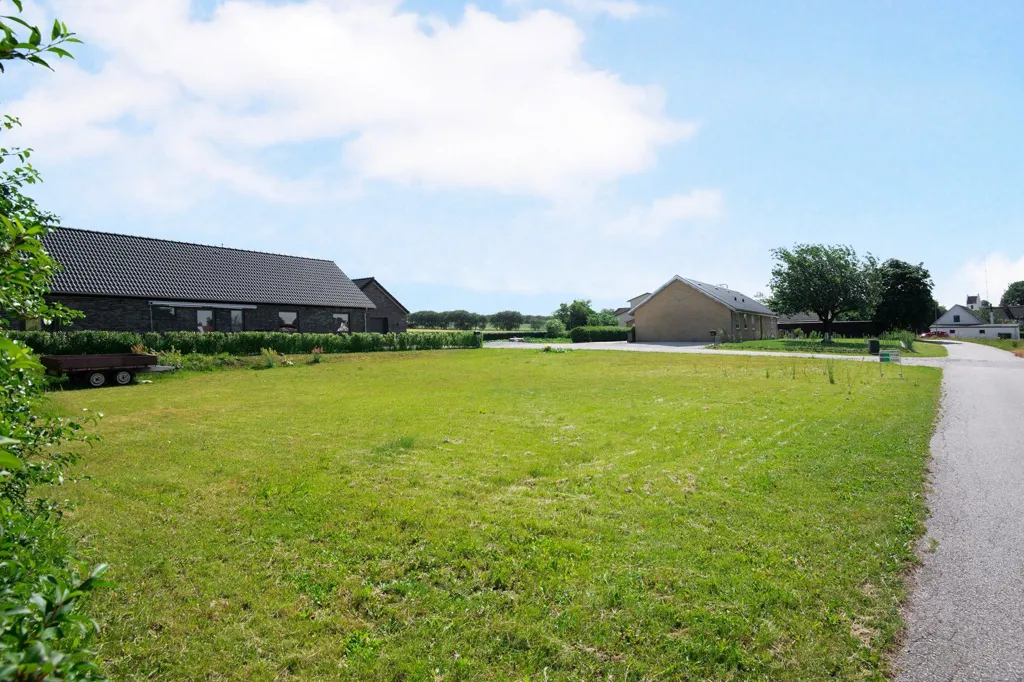 Jardin - Year-Round Plot with 4G Coverage in Nibe