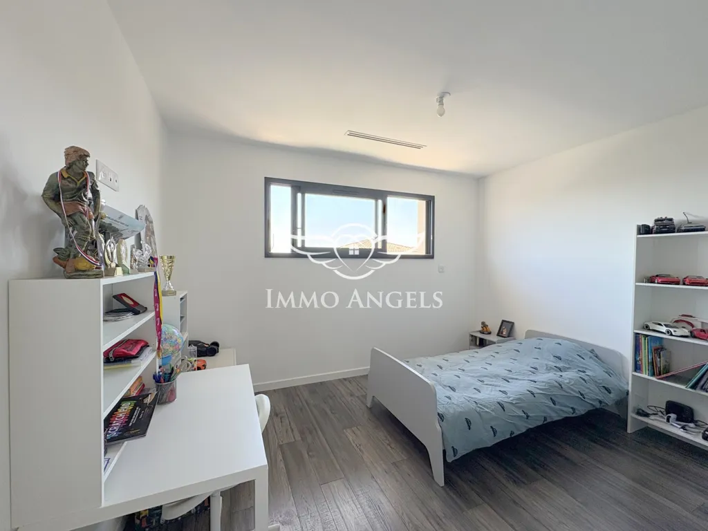 Magamistoad - Architectural House with Pool in Pignan