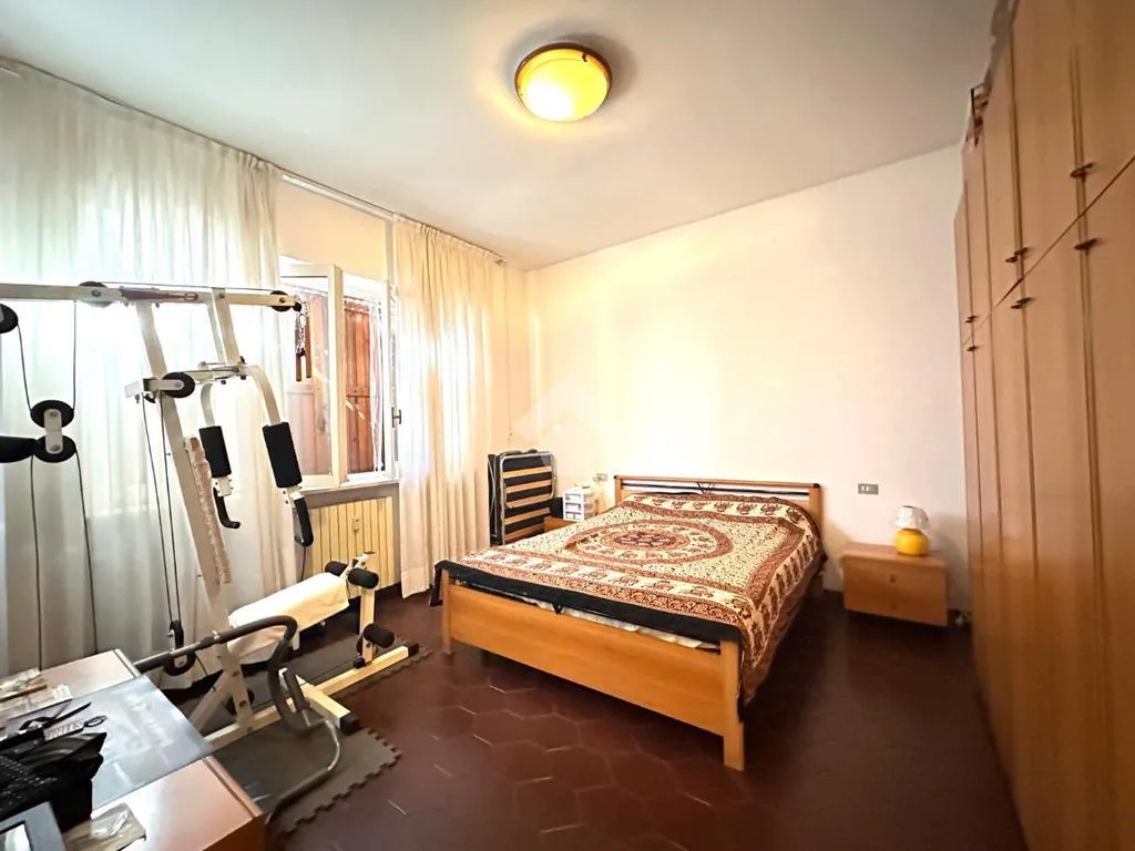 Chambres - First-Floor Apartment with Private Porch in Mozzo