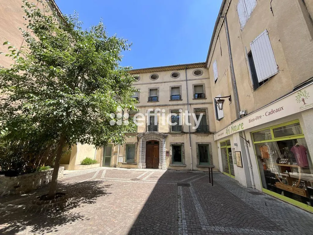 Aed - Atypical 4-Piece Apartment in Privas Centre