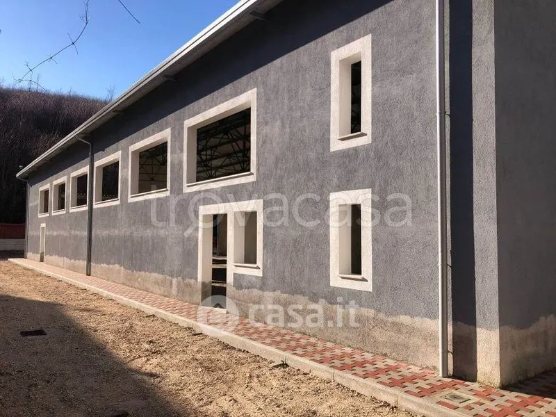 Extérieur - New Industrial Unit with Dual Access in Forino