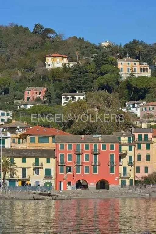 Luxury Flat with Sea View in Rapallo