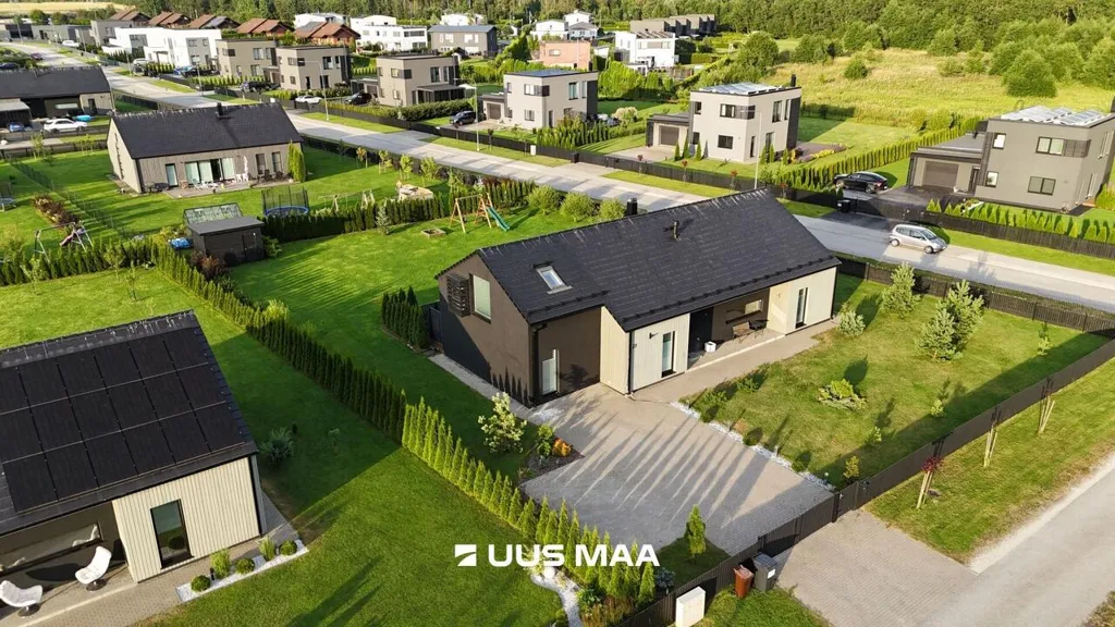 Õhuvaade - Stone House with Terrace in Uuesalu