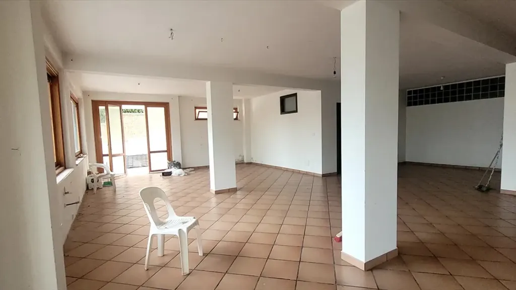 other_room