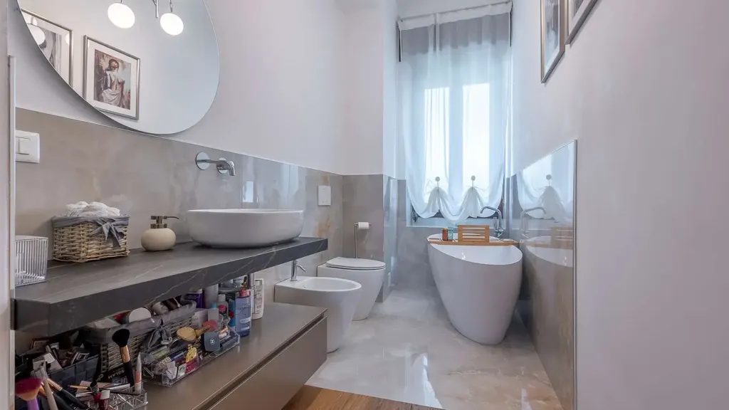 Salles de bain - Luxury Villa with Garden in Cuneo