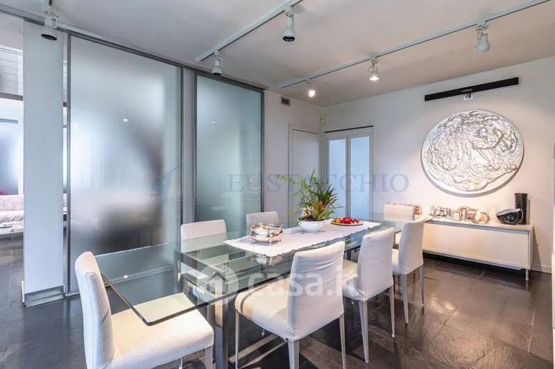 Sala da pranzo - Villa indipendente con piscina nel residence a Brembate di Sopra