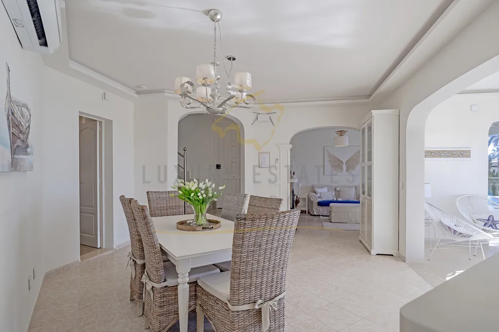 Salle à manger - Modernised Villa with Sea View in Cala Pi
