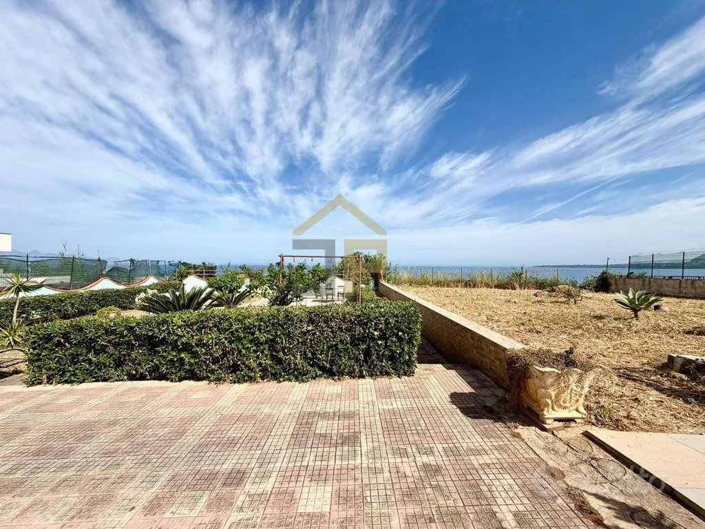 Terrass - Bifamiliar Villa with Sea View in Trappeto