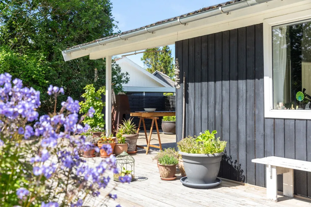 Terrasse - Cottage with Garden in Græsted