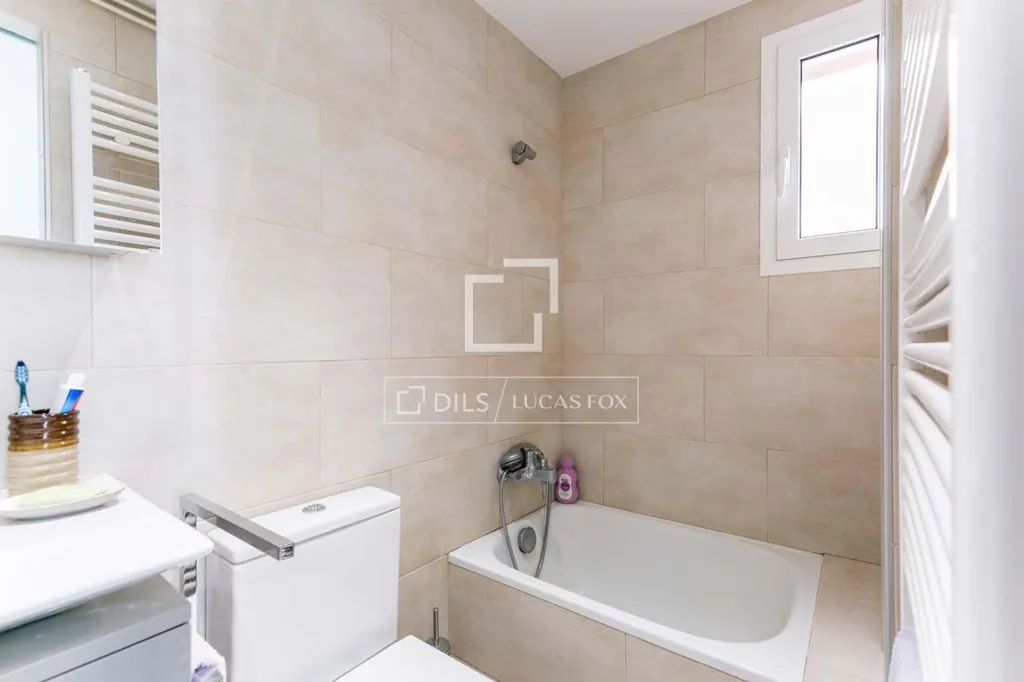 Bagni - Luxury Seafront Apartment in Castelldefels