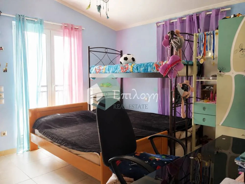 Dormitorios - Four-Aspect Apartment with BBQ in Eglika, Patras