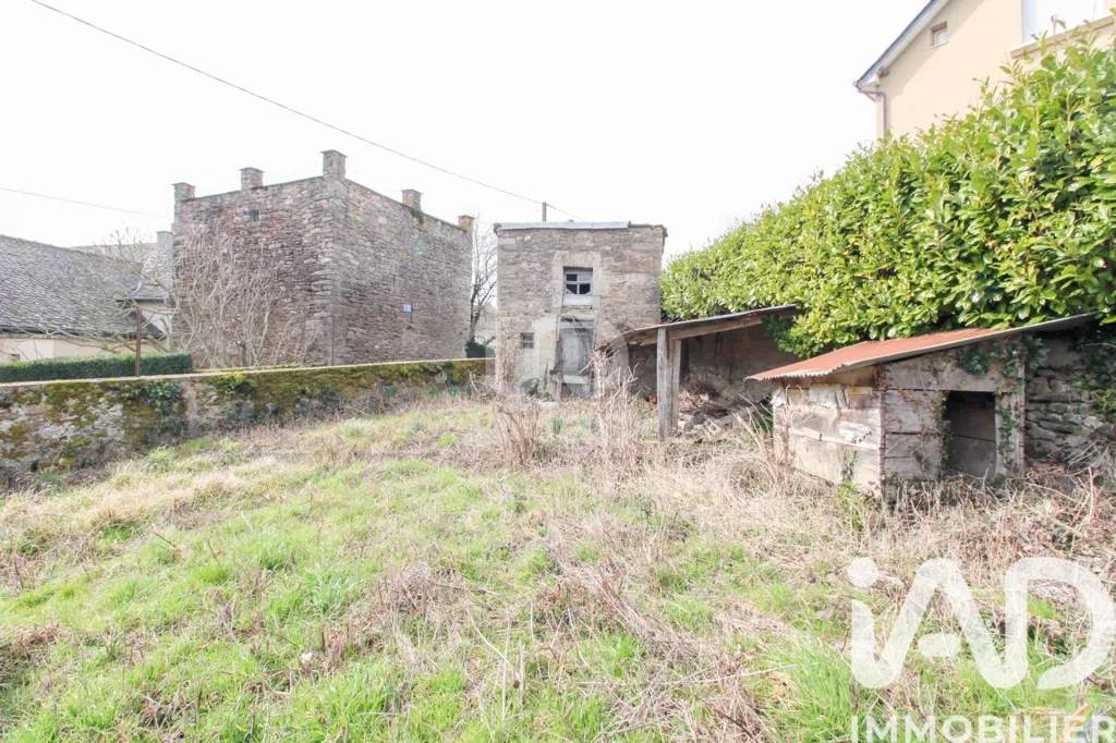 Aed - Buildable Land with Well and Poultry in Durenque