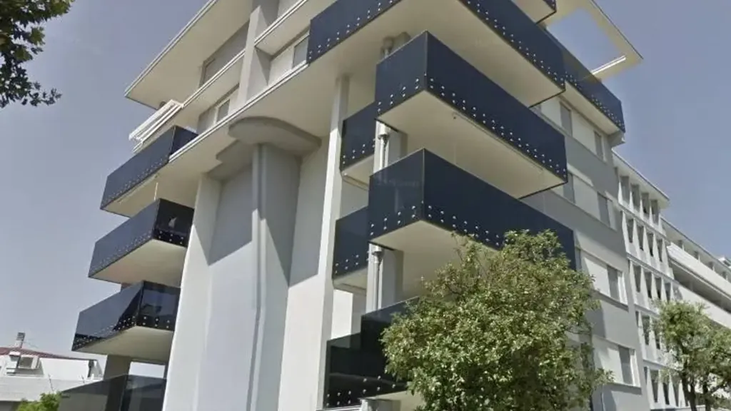 facade