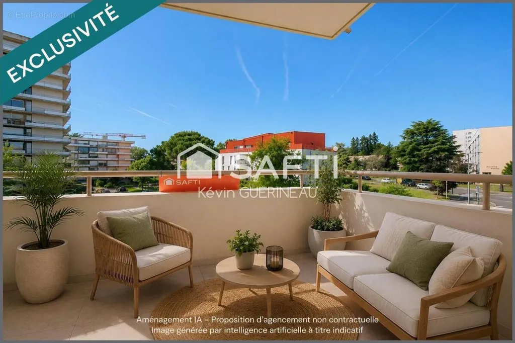 Rõdu - T3 Apartment with Balcony in Blanquefort