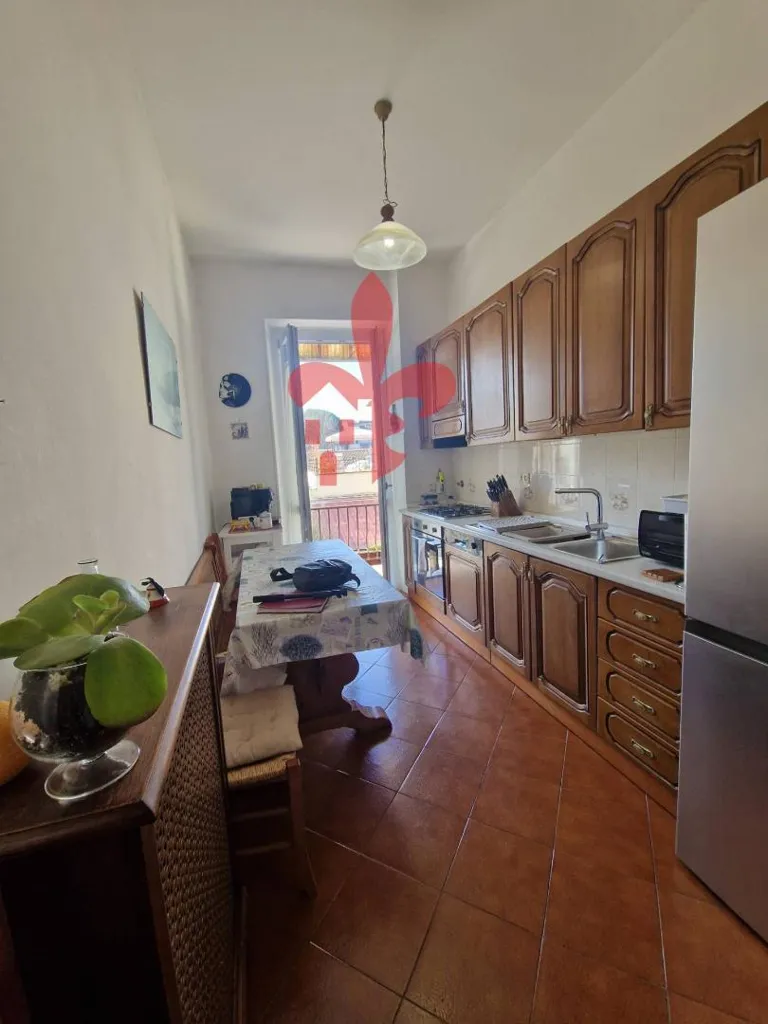 Cuisine - 5-Room Apartment with Balcony in Florence